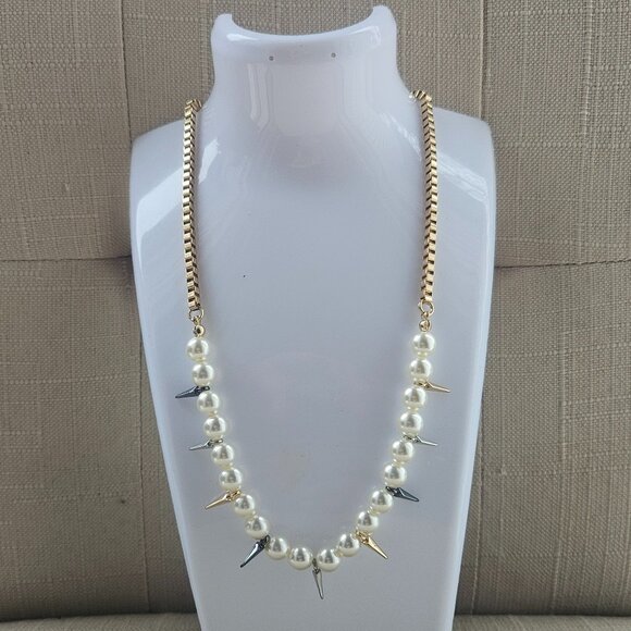 Nicole Miller Women Necklace Pearl & Spike Choker Gold Tone Fashion Jewelry NWT - Picture 1 of 13